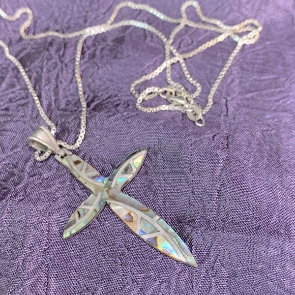 Jewelry - Sterling Silver Inlaid Abalone Cross Pendant with a 20 Inch Chain
